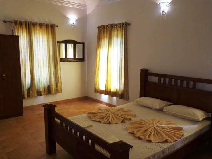 White Square Nirvana, Parra Mapusa Exterior foto