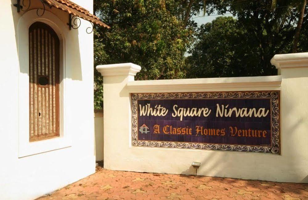 White Square Nirvana, Parra Mapusa Exterior foto