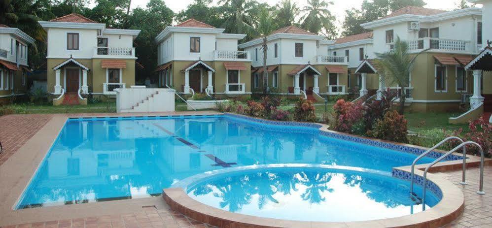 White Square Nirvana, Parra Mapusa Exterior foto