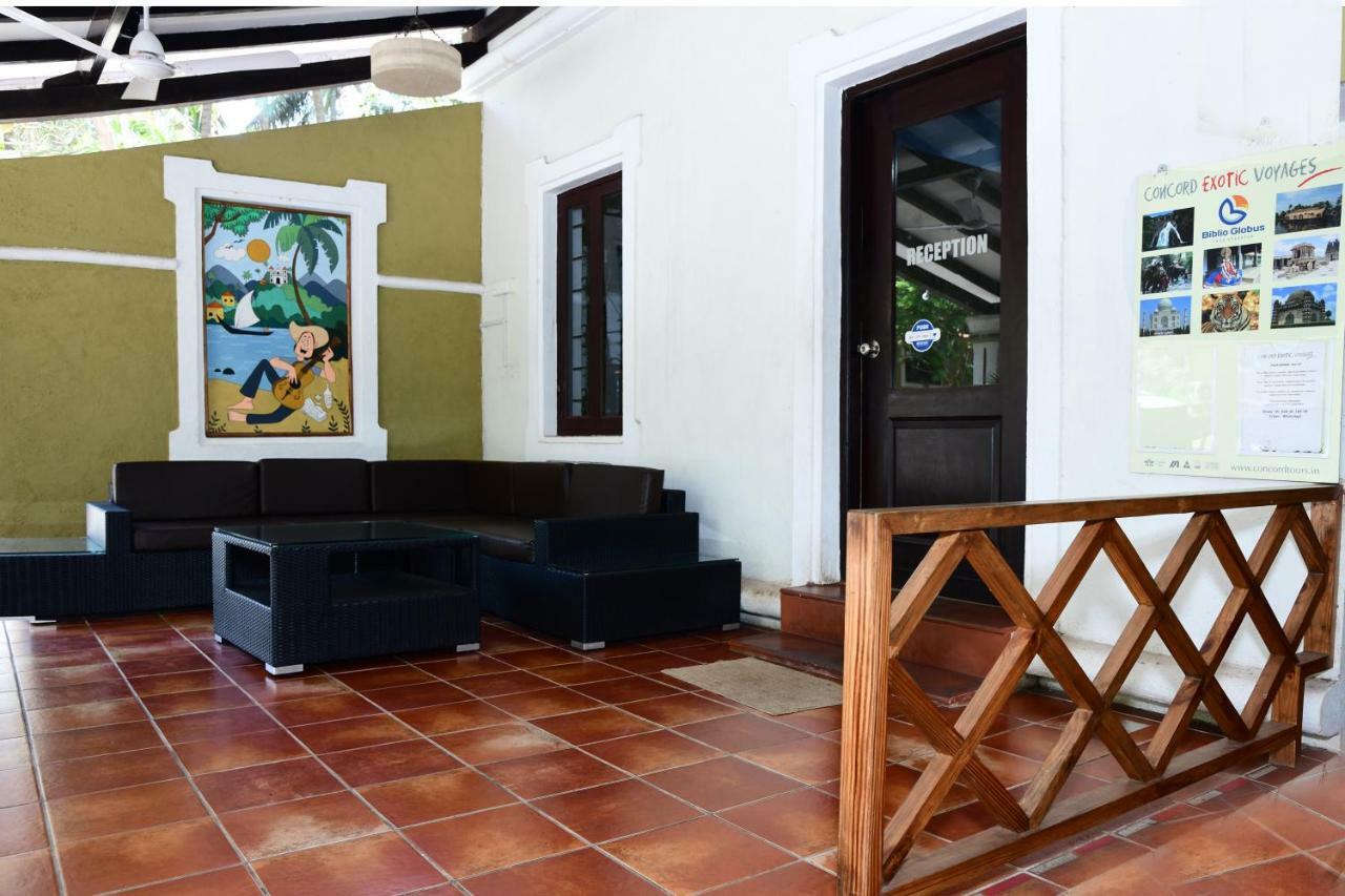 White Square Nirvana, Parra Mapusa Exterior foto